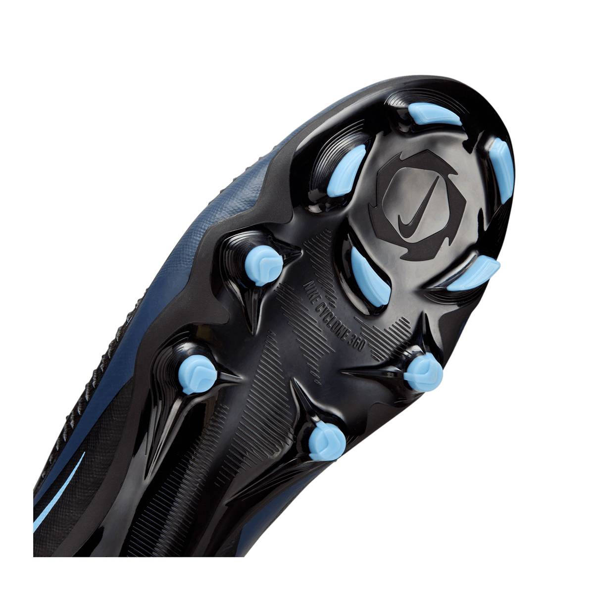 Nike Phantom 6 Low Academy Soccer Cleats product image 6, provided for visual reference and product detail review