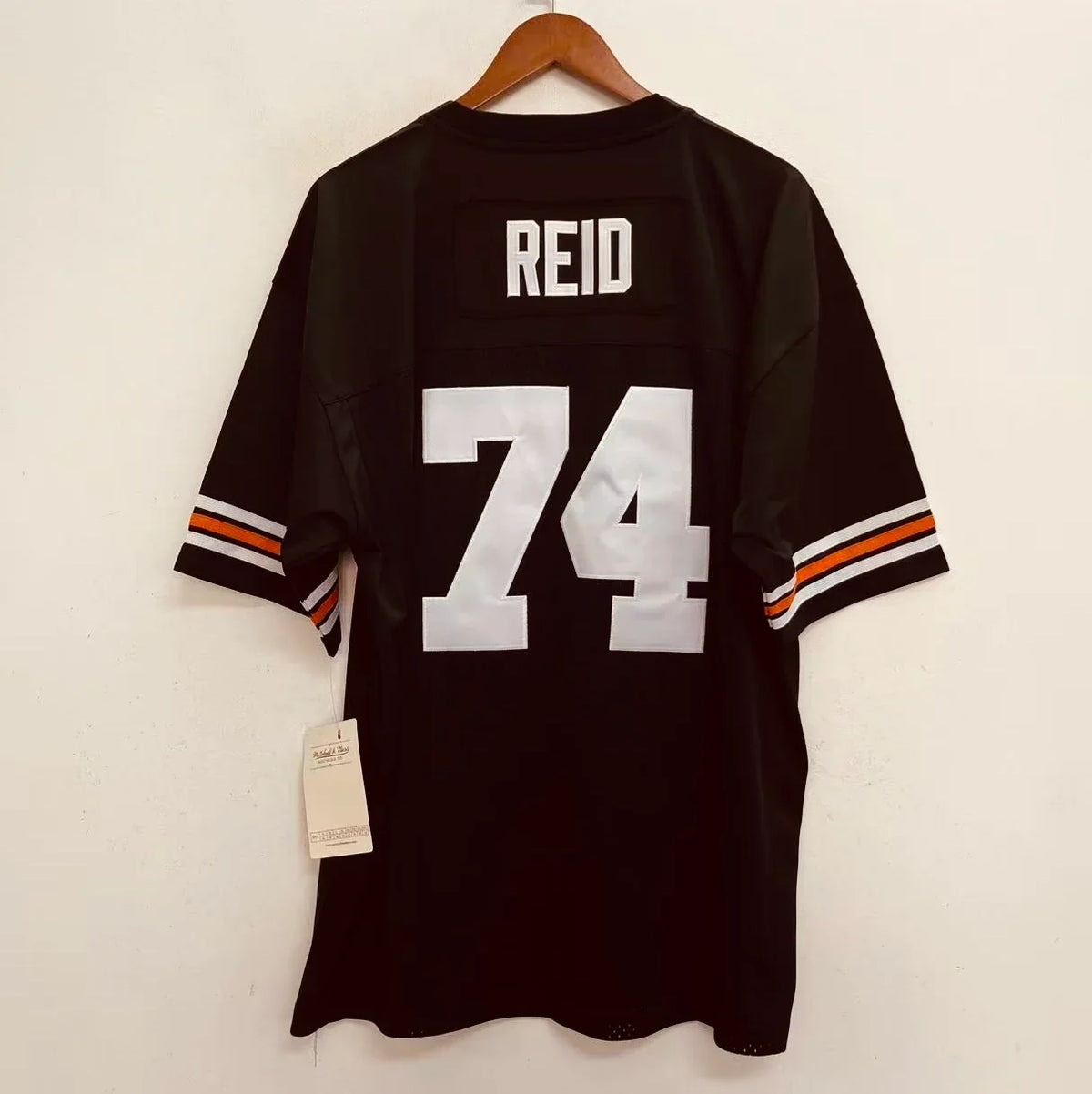 Any name & Number Classic Cleveland Browns NFL Mitchell & Ness custom made jersey product image 4, provided for visual