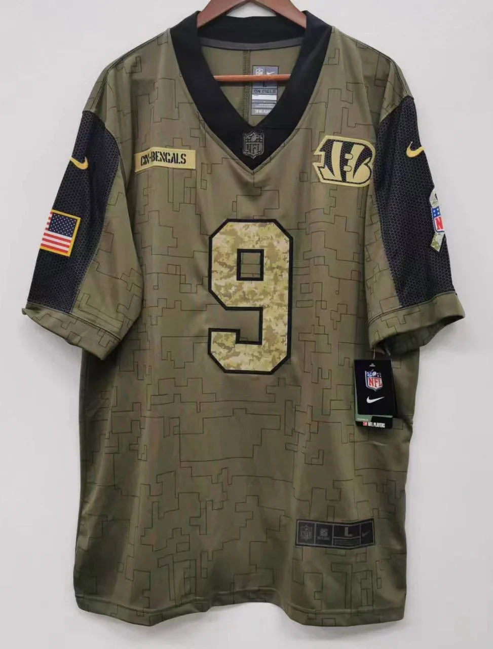 Joe Burrow Cincinnati Bengals military salute to service Jersey product image 2, provided for visual reference and product