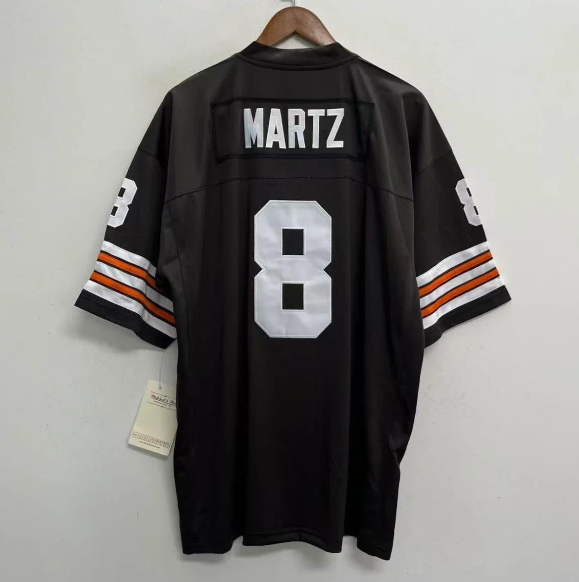 Any name & Number Classic Cleveland Browns NFL Mitchell & Ness custom made jersey product image 2, provided for visual