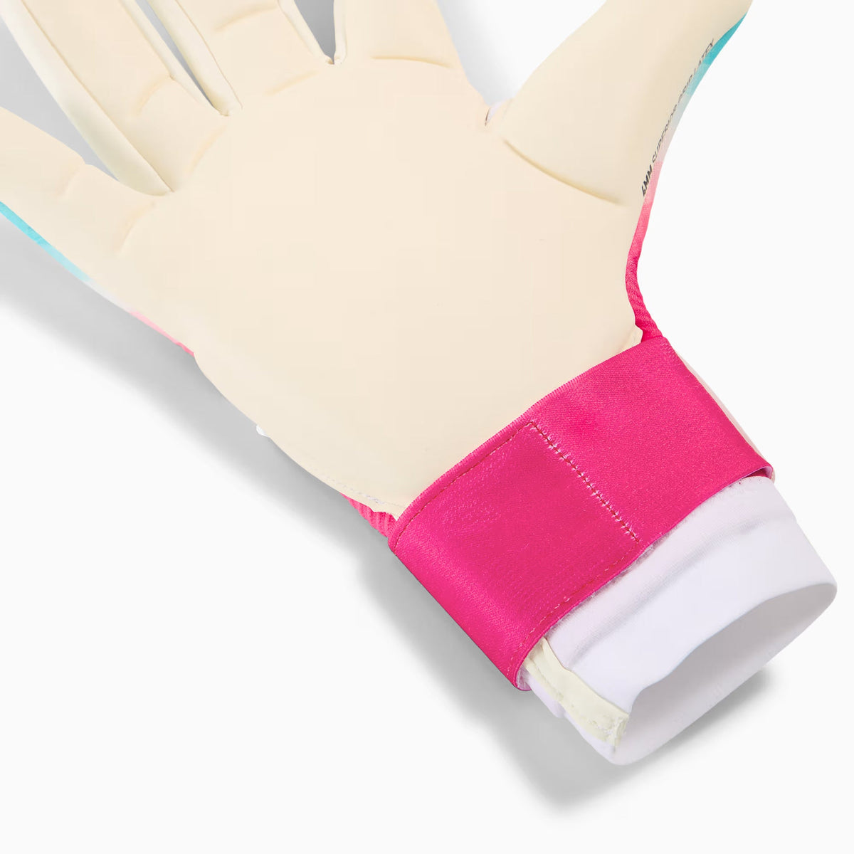 Puma Ultra Ultimate Re-charge Hybrid goalkeeper gloves product image 3, provided for visual reference and product detail
