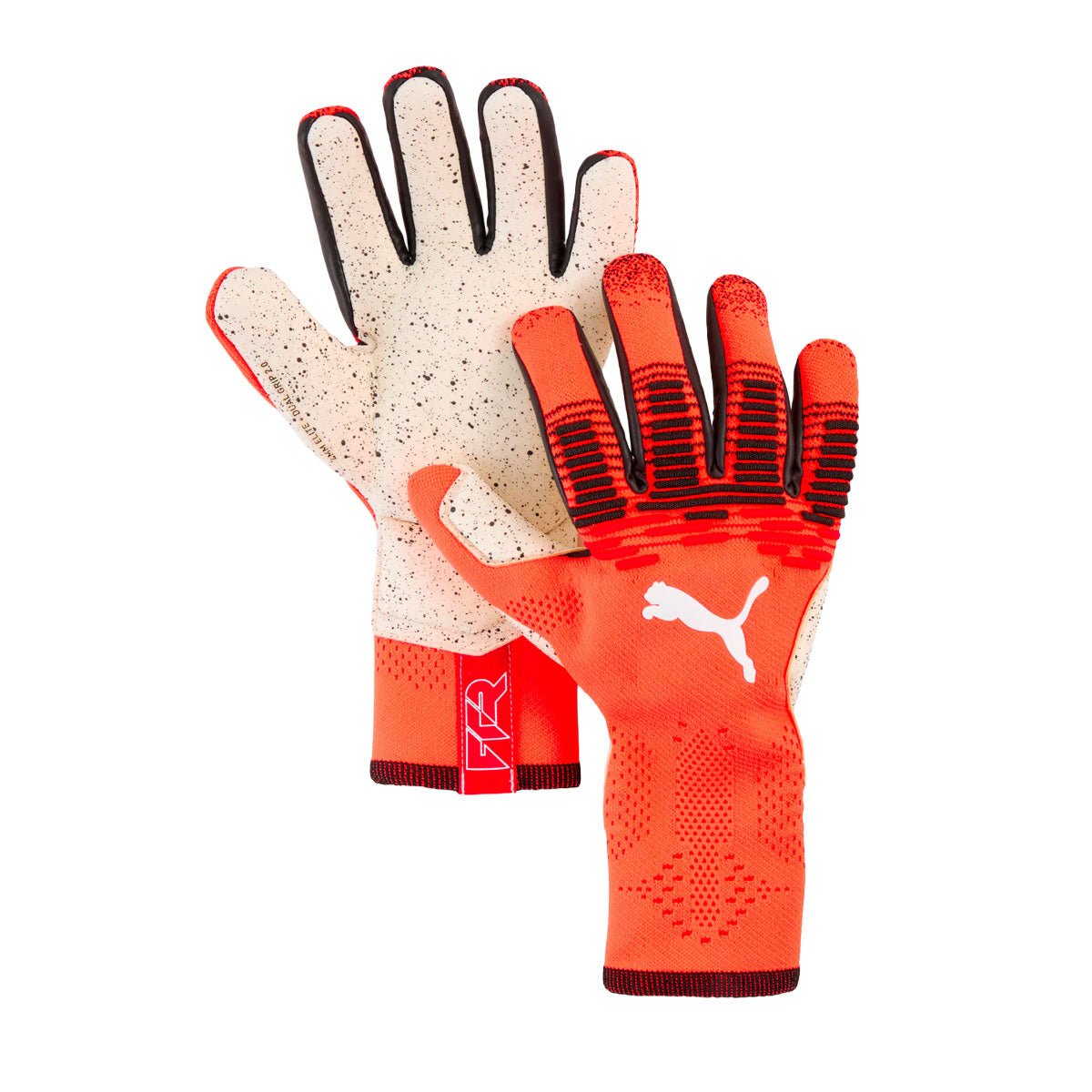 Puma FUTURE Ultimate NC Goalkeeper Gloves product image 1, provided for visual reference and product detail review