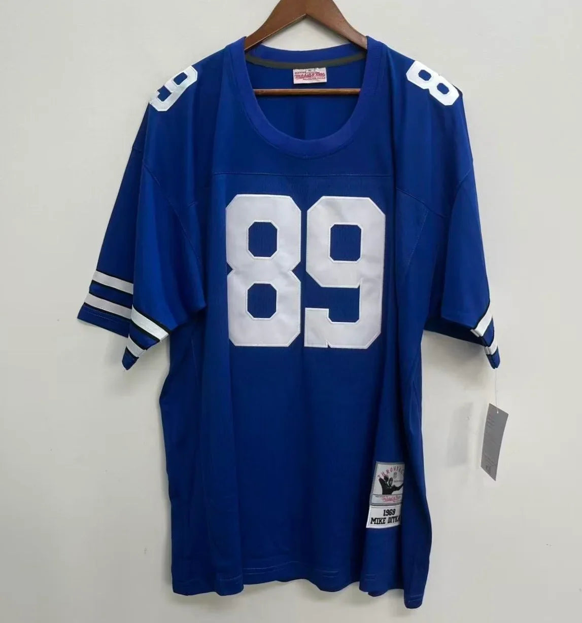 Mike Ditka 1969 Dallas Cowboys Official NFL Mitchell & Ness Jersey product image 2, provided for visual reference and