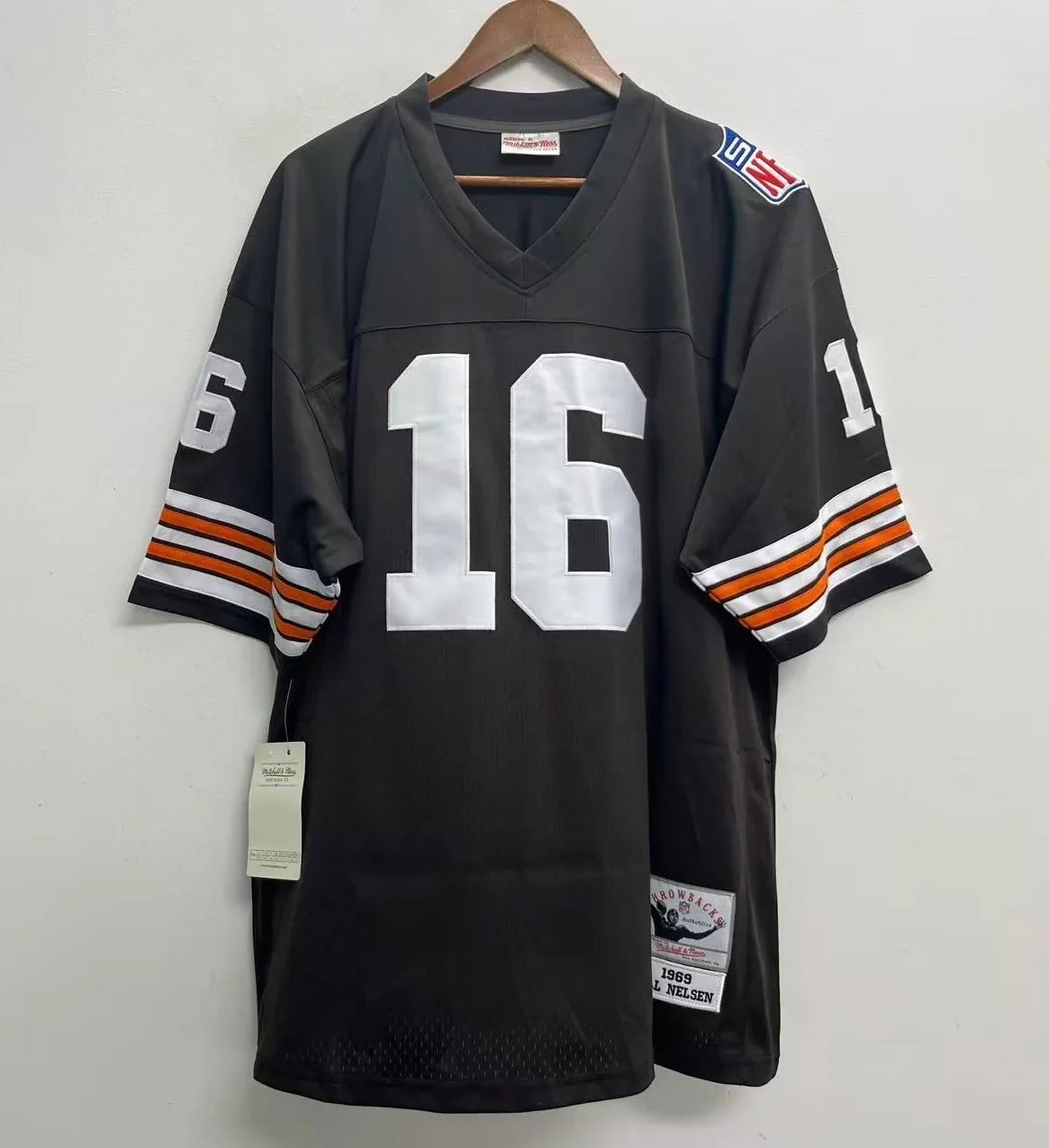 Bill Nelsen 1969 Cleveland Browns Official NFL Mitchell & Ness Jersey product image 2, provided for visual reference and