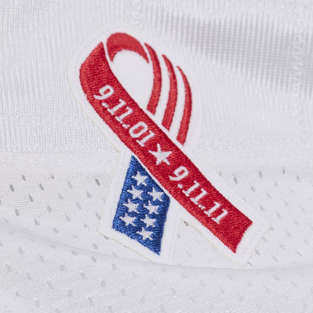 Philadelphia Eagles Jason Kelce Mitchell & Ness White 2011 product image 9