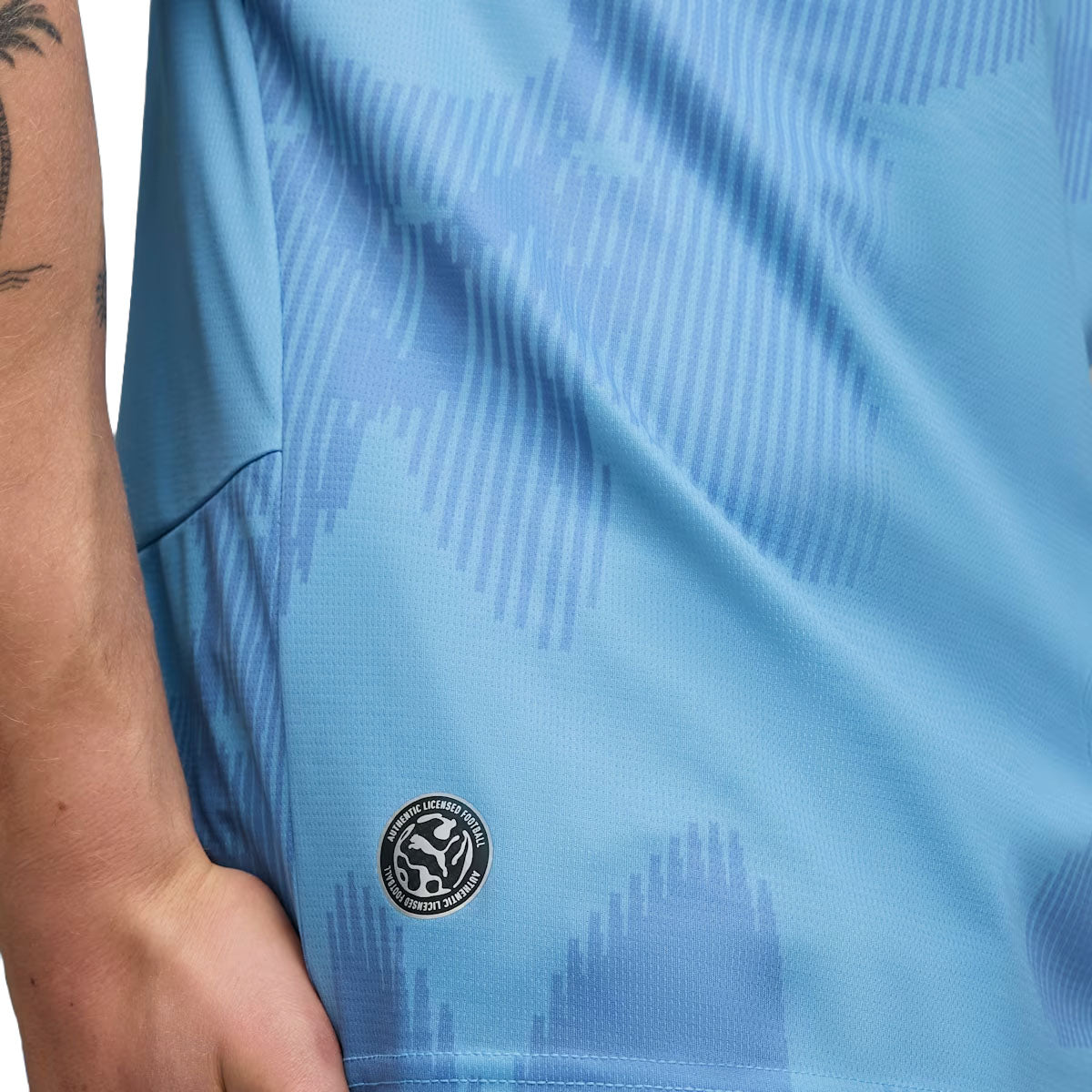 Puma Austria x Salehe Bembury 2026 Goalkeeper Jersey product image 4, provided for visual reference and product detail review