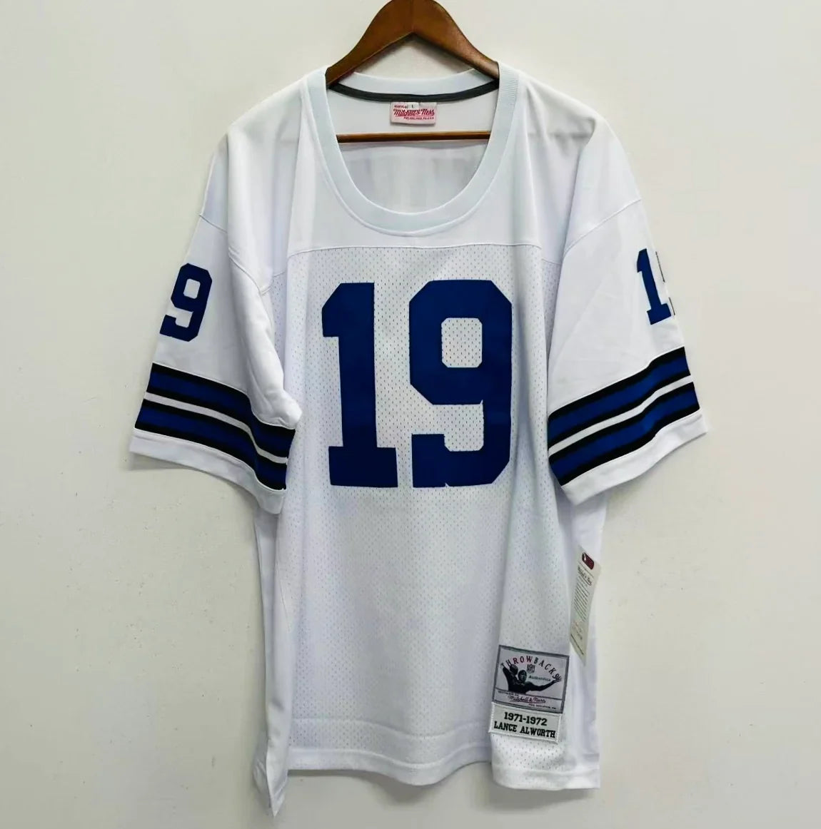 Lance Alworth Dallas Cowboys Official NFL Jersey white Mitchell & Ness white product image 3, provided for visual reference