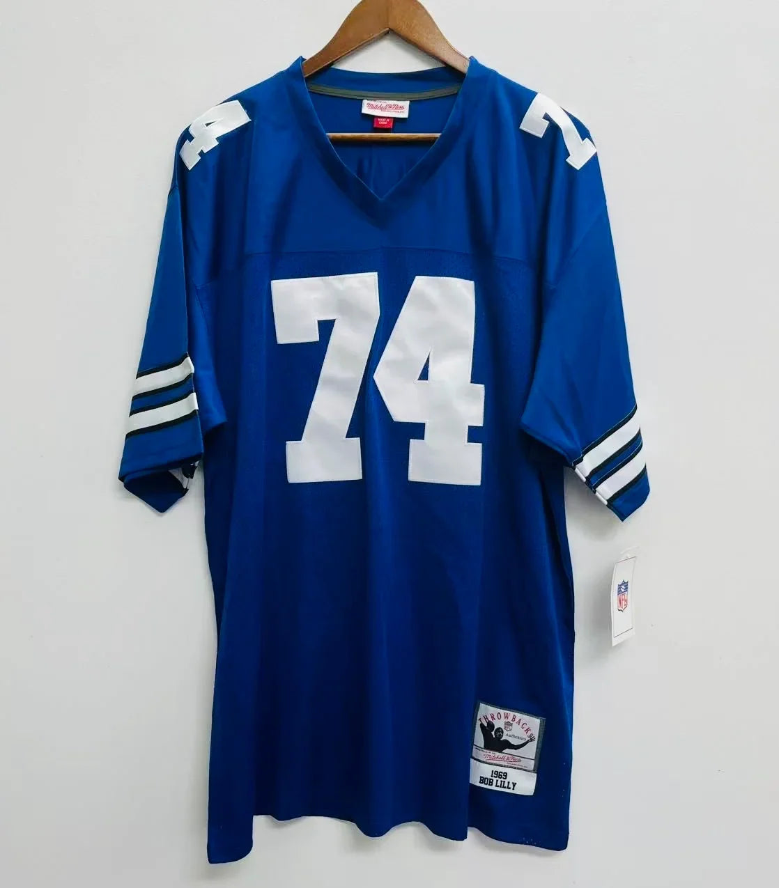 Bob Lilly Dallas Cowboys Official NFL Mitchell & Ness Jersey product image 2, provided for visual reference and product