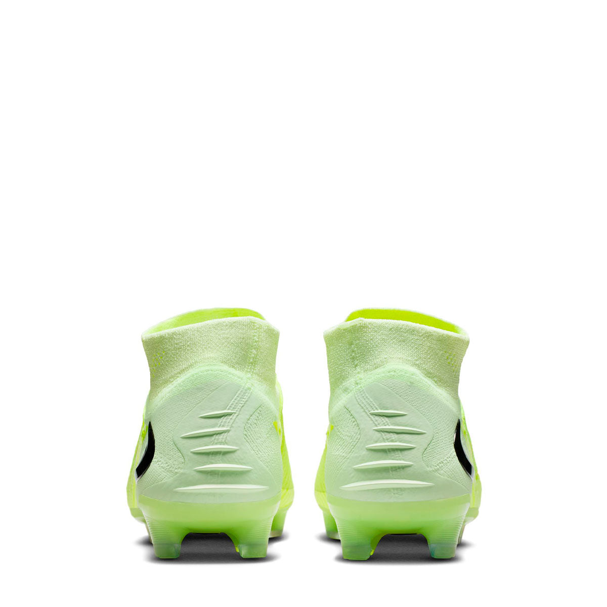 Nike Nike Phantom 6 High Elite Soccer Cleats product image 4, provided for visual reference and product detail review
