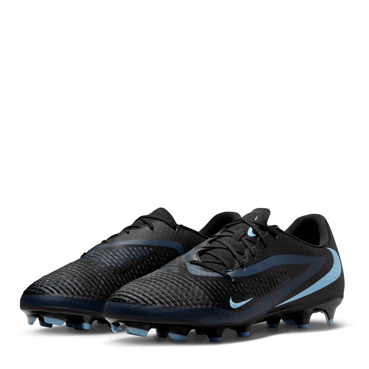 Nike Phantom 6 Low Academy Soccer Cleats product image 5, provided for visual reference and product detail review
