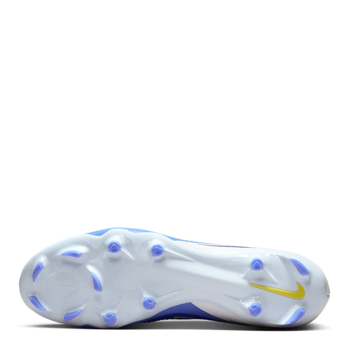 Nike Phantom 6 Low Academy MG Soccer Cleats product image 2, provided for visual reference and product detail review