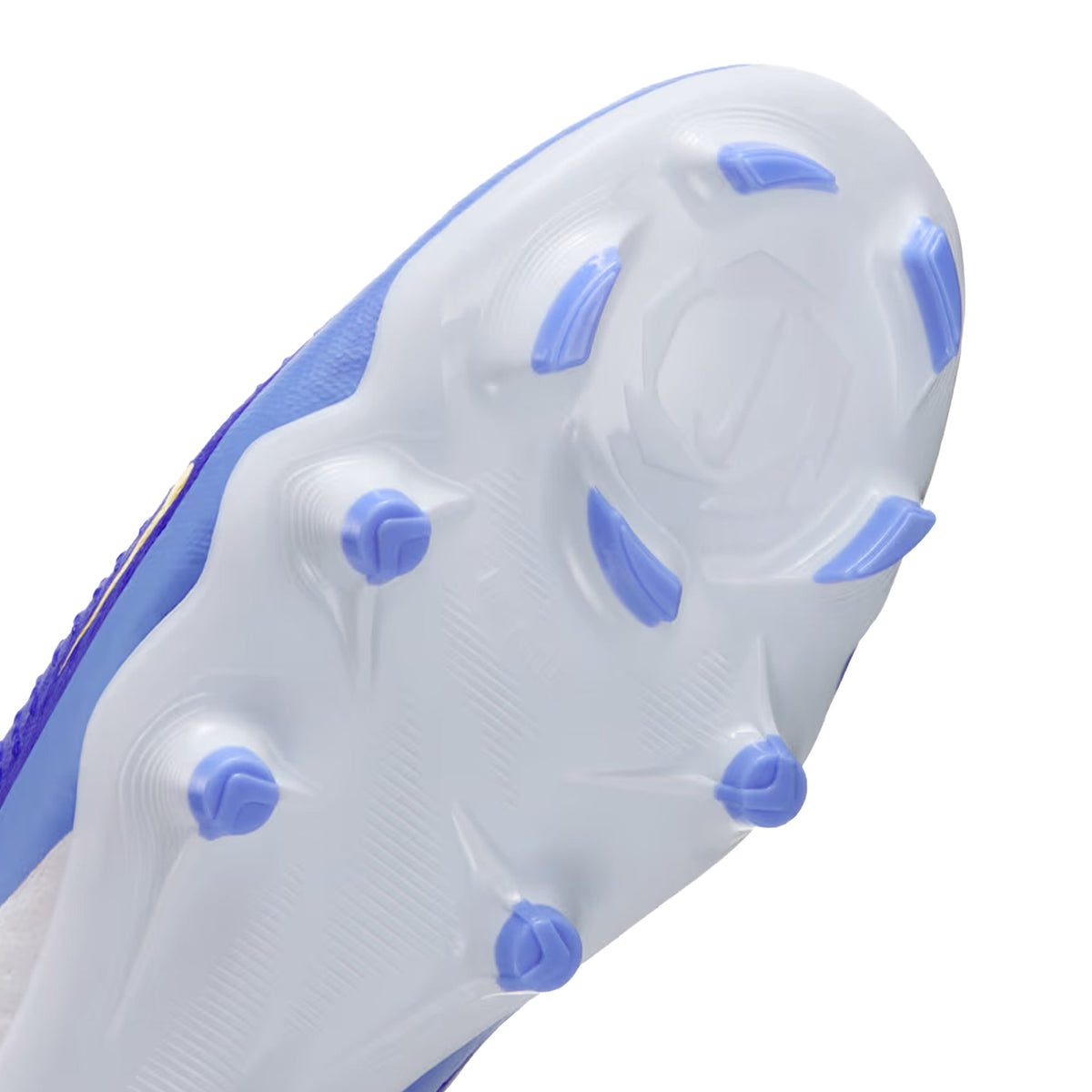 Nike Phantom 6 Low Academy MG Soccer Cleats product image 8, provided for visual reference and product detail review