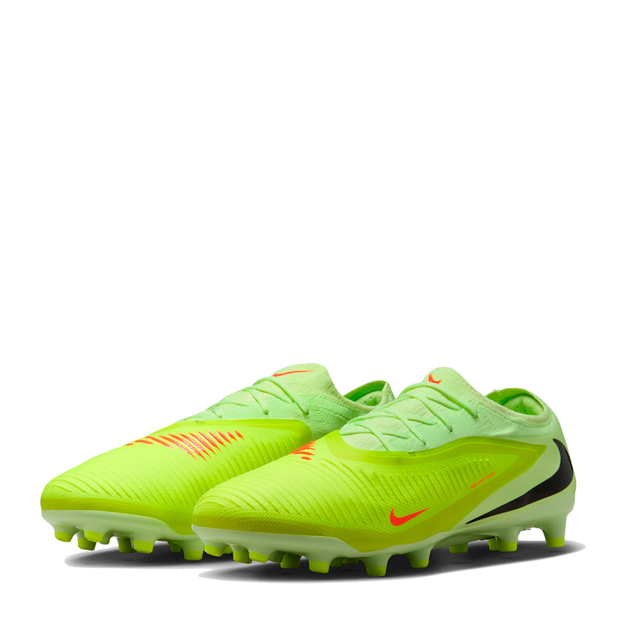Nike Phantom 6 Low Pro Soccer Cleats product image 6, provided for visual reference and product detail review