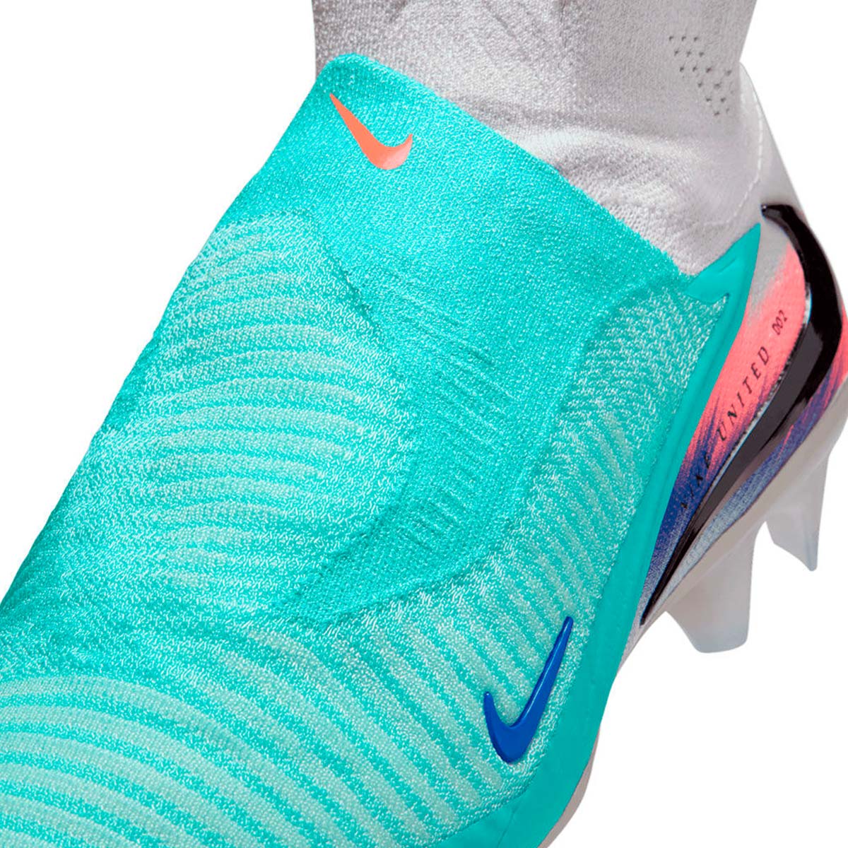 Nike United Phantom 6 High Elite FG Soccer Cleats product image 7, provided for visual reference and product detail review