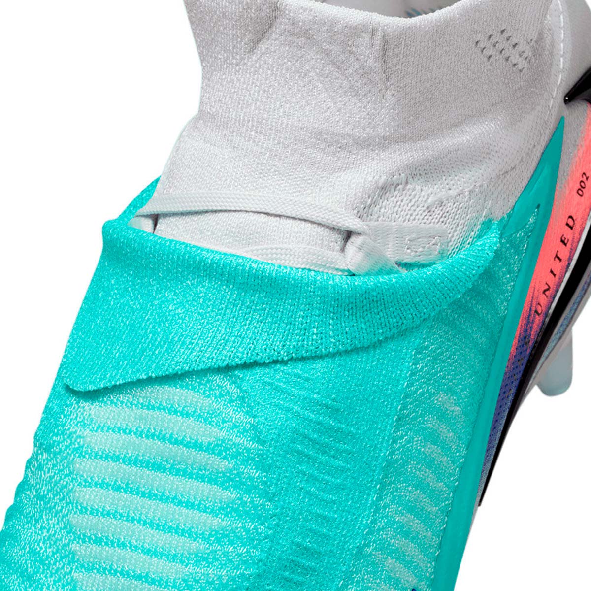 Nike United Phantom 6 High Elite FG Soccer Cleats product image 8, provided for visual reference and product detail review