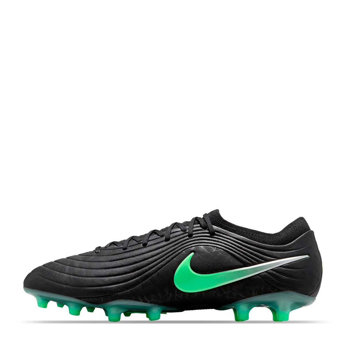 Nike Tiempo Maestro Elite Soccer Cleats product image 1, provided for visual reference and product detail review