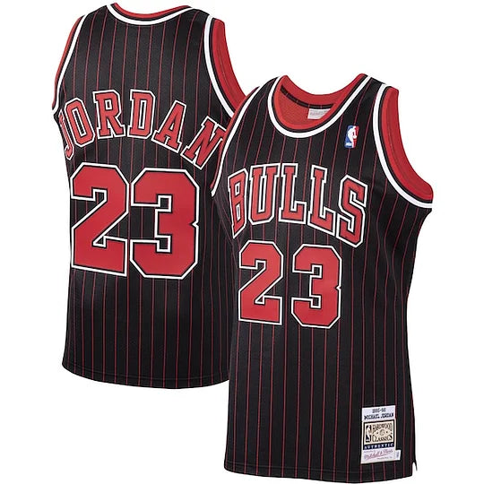 Michael Jordan Chicago Bulls 1995/96 Hardwood Classics Jersey - Black product image 1, provided for visual reference and