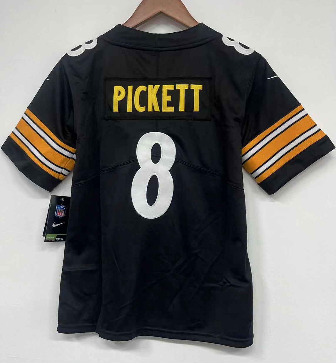 Kenny Pickett YOUTH Pittsburgh Steelers Jersey Nike product image 1, provided for visual reference and product detail review