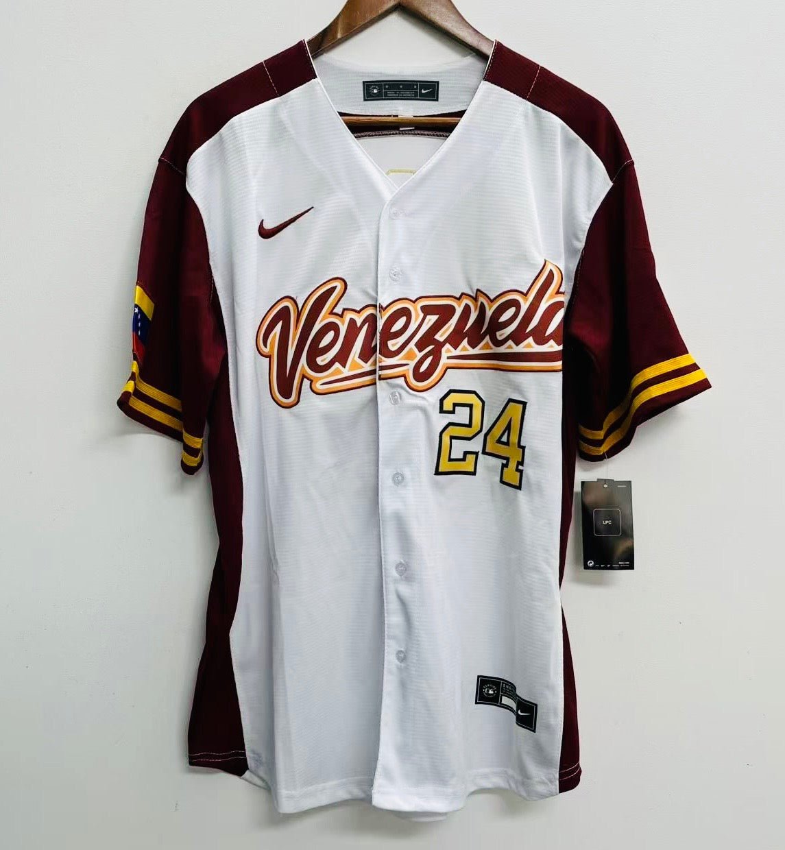 Miguel Cabrera Venezuela YOUTH KIDS Official Nike jersey product image 2, provided for visual reference and product detail
