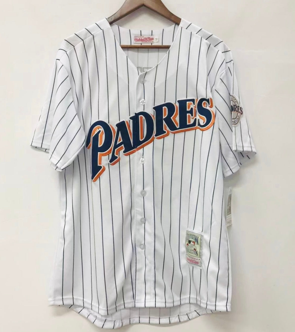 Trevor Hoffman YOUTH KIDS San Diego Padres Official MLB Mitchell & Ness Jersey product image 2, provided for visual