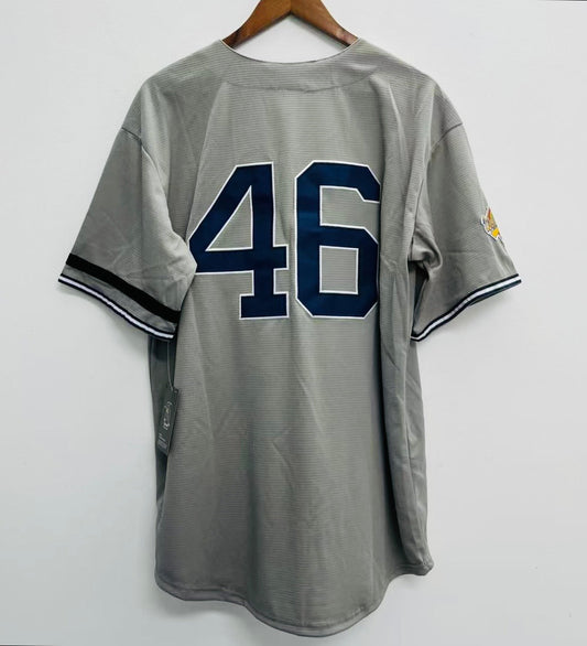 Andy Pettitte YOUTH KIDS New York Yankees Jersey Mitchell & Ness product image 1, provided for visual reference and product