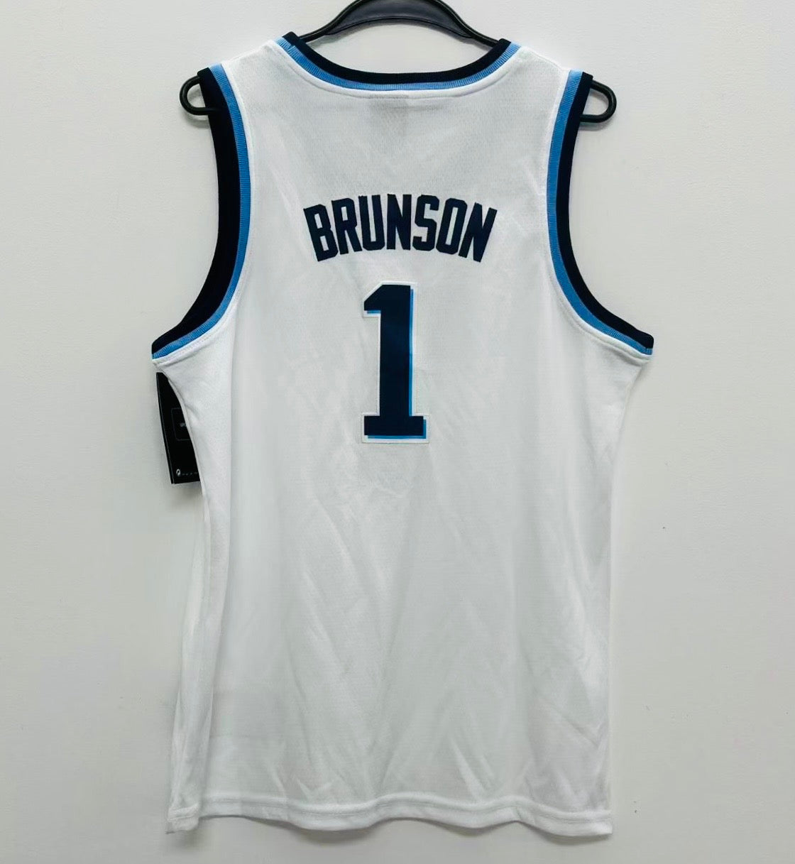 Jalen Brunson YOUTH Villanova Wildcats Official NCAA Jersey Nike product image 1, provided for visual reference and product
