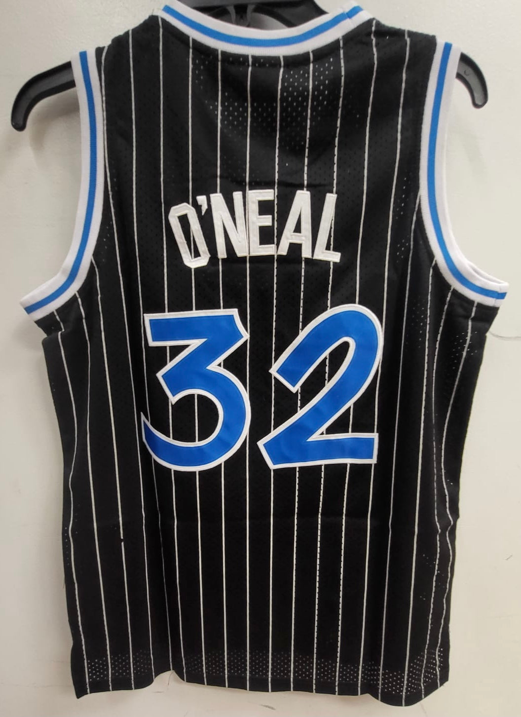 Shaquille O’Neal YOUTH Orlando Magic Official NBA Jersey product image 3, provided for visual reference and product detail
