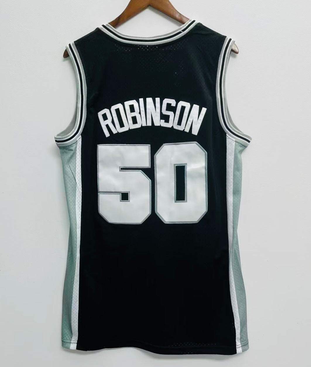 David Robinson San Antonio Spurs YOUTH Official NBA Mitchell & Ness Jersey product image 1, provided for visual reference
