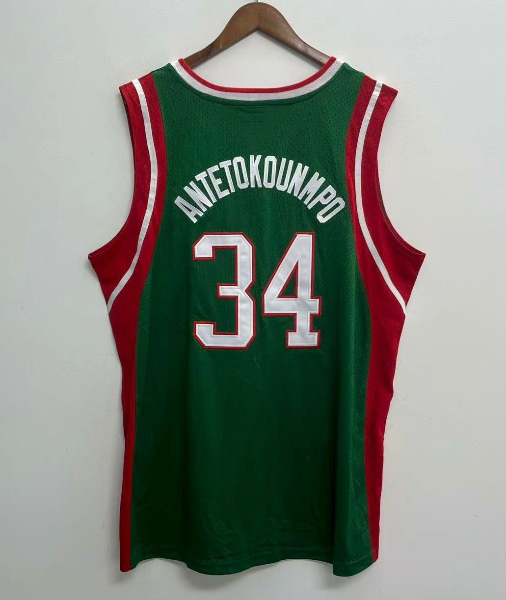 Giannis Antetokounmpo 2013-14 Milwaukee Bucks YOUTH KIDS Mitchell & Ness Jersey product image 1, provided for visual