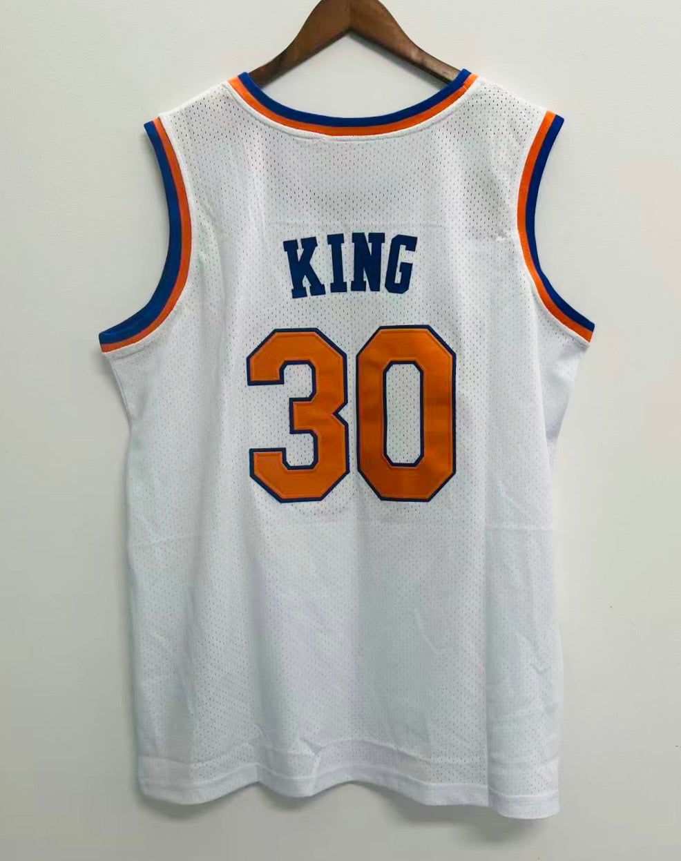 Bernard King YOUTH KIDS New York Knicks Official NBA Jersey product image 1, provided for visual reference and product