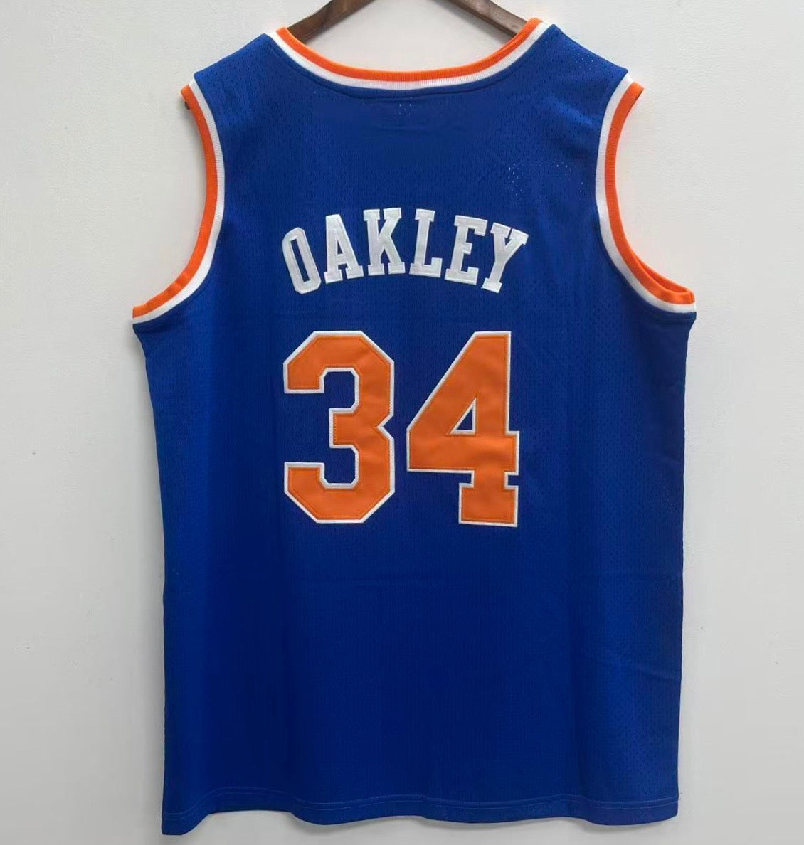 Charles Oakley YOUTH New York Knicks Official NBA Jersey blue product image 1, provided for visual reference and product