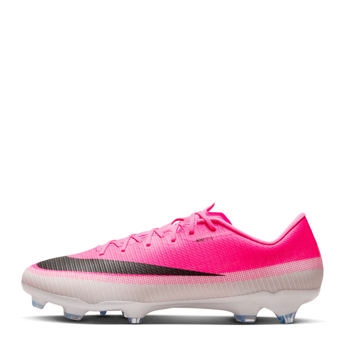 Nike Mercurial Vapor 17 Academy FG/MG Soccer Cleats product image 1, provided for visual reference and product detail review