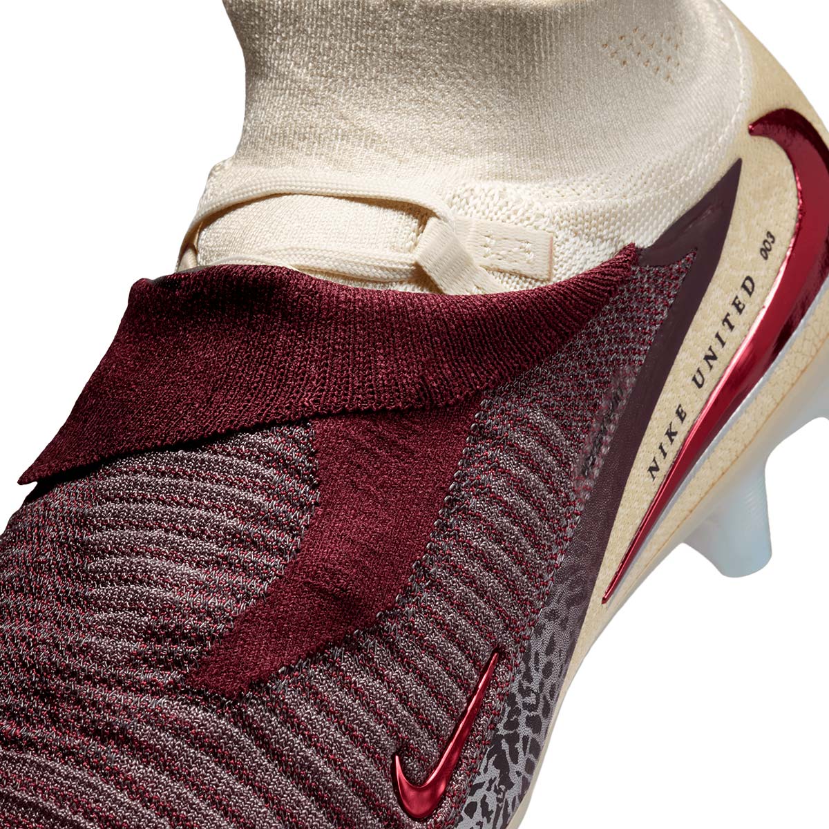 Nike United Phantom 6 High Elite Soccer Cleats product image 7, provided for visual reference and product detail review