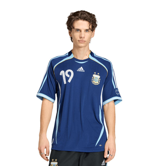 adidas Argentina 2006 Away Jersey Messi product image 1, provided for visual reference and product detail review