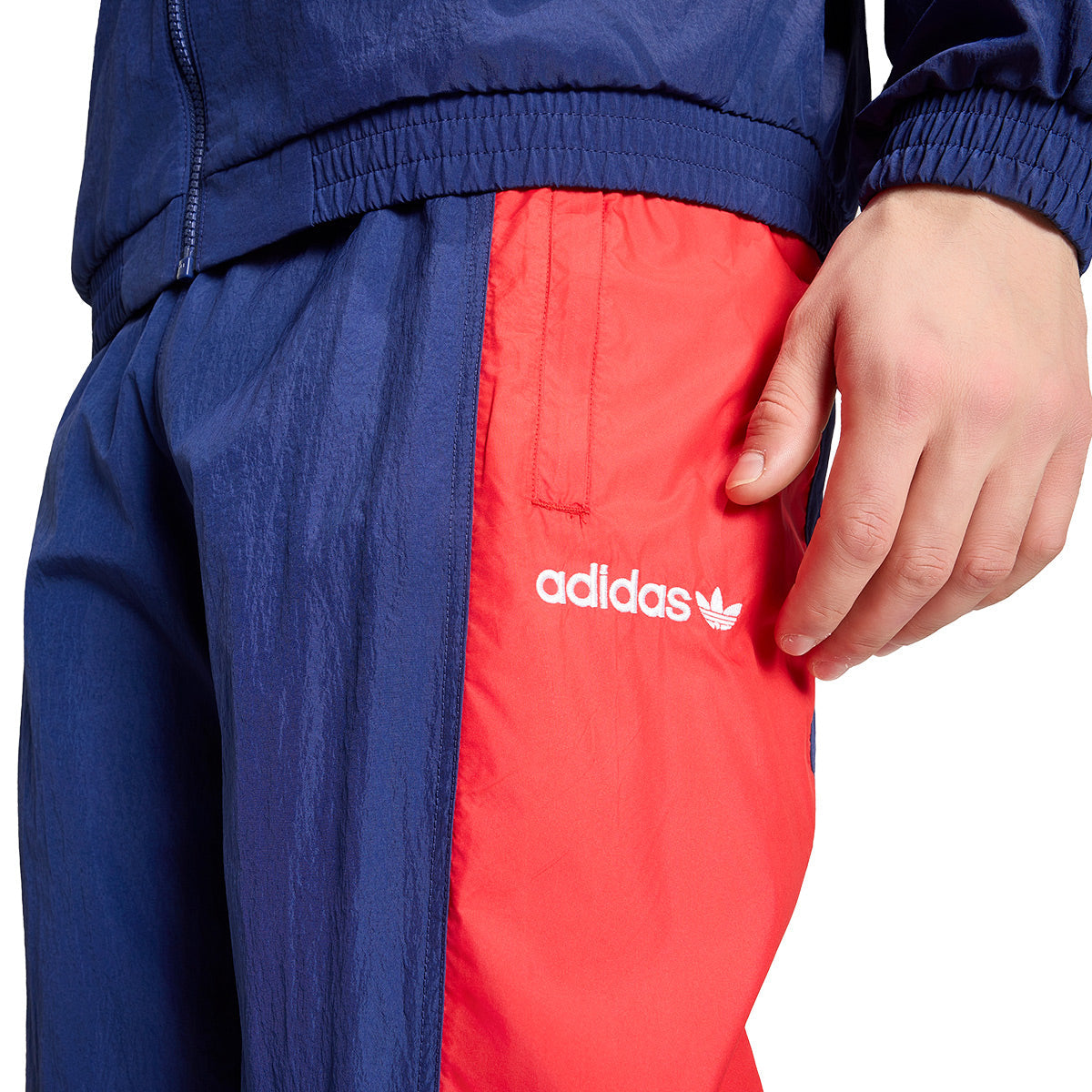 Fef Eqt Tp Dkblue product image 4, provided for visual reference and product detail review