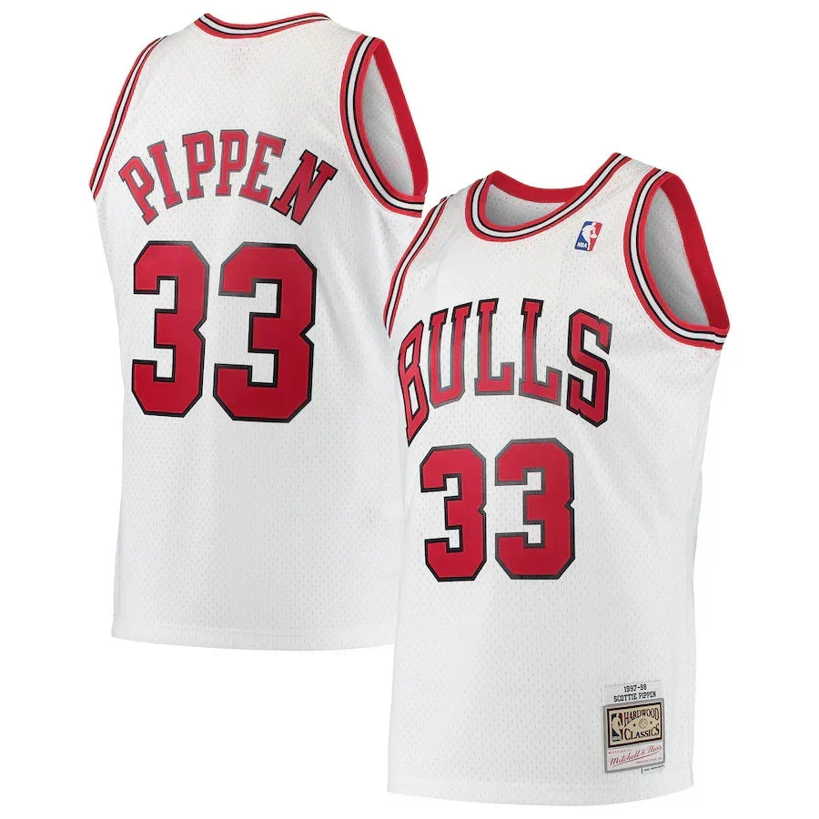 Scottie Pippen Chicago Bulls 1997/98 Hardwood Classics Jersey - White product image 1, provided for visual reference and